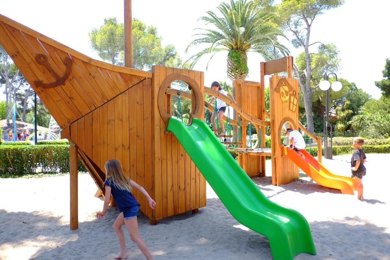 Playa Montroig Camping Resort Exteriér fotografie